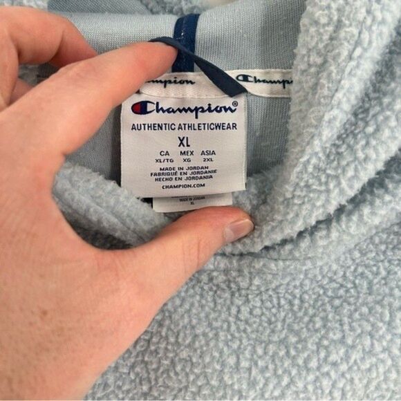 Women's Champion Logo Sherpa Fleece Hooded Pullover Sweater Light Blue XL - Picture 3 of 10
